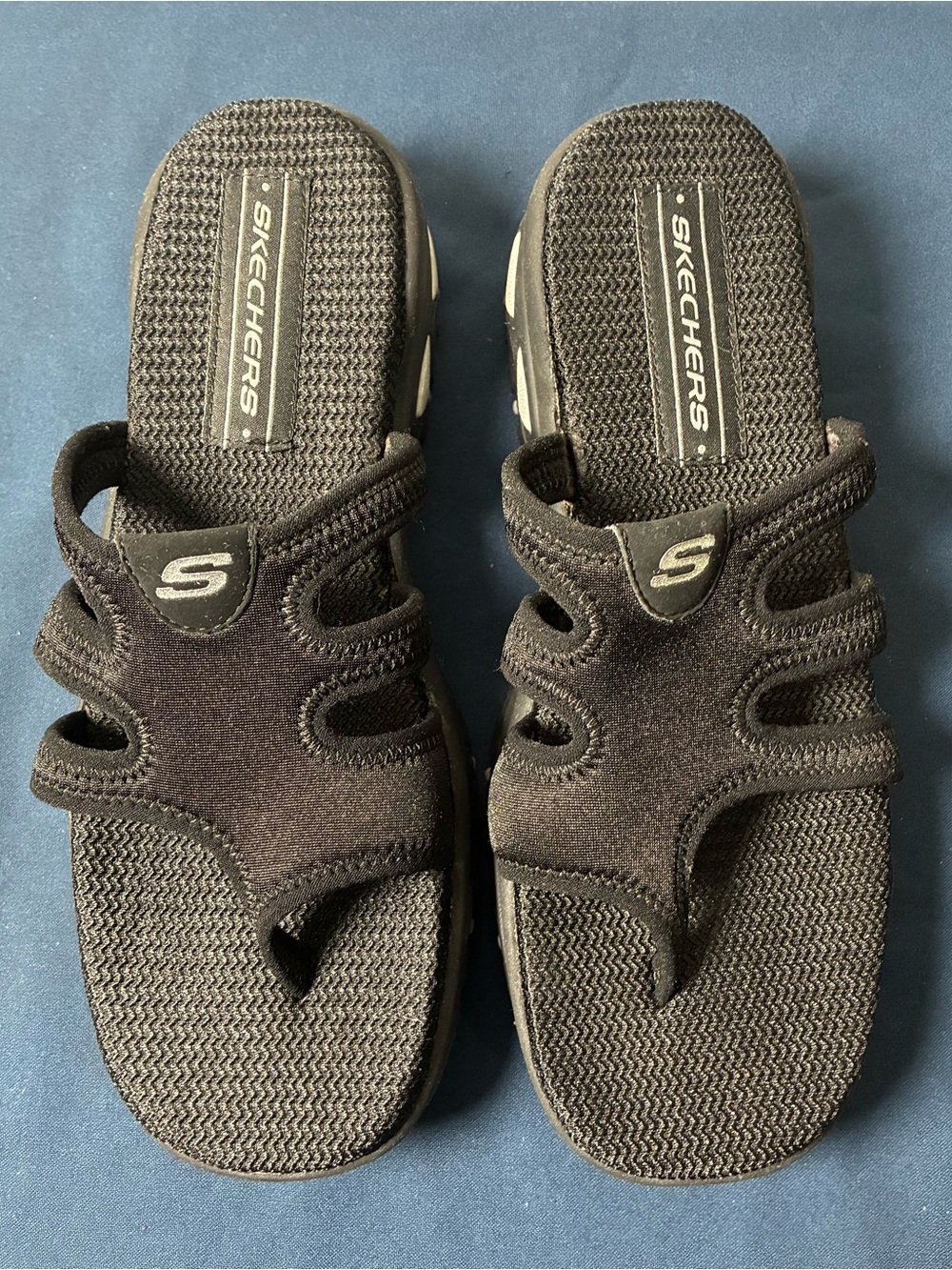 Skechers women’s Black Open-Toe Slide Sandals